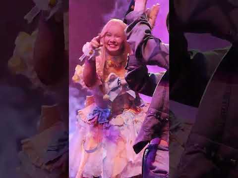 230820 (Mi-Ne Fancam) AKIRA-KURØ - NEW REALiTY @ 2nd Single 'Rising Soul' - Mr. Fox