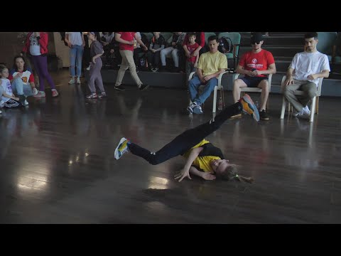 начинающие bboy Banger vs Drive - "ALL OPTION" break dance battle, брейкданс чемпионат