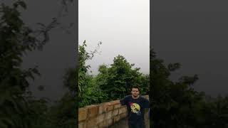 preview picture of video 'A magical view from the top of Barunei Hill in Bhubaneswar during the rainy days...'
