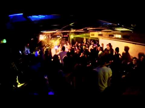 Gramophonedzie drops his new tune @ Sunday Beat [14.12.2014]