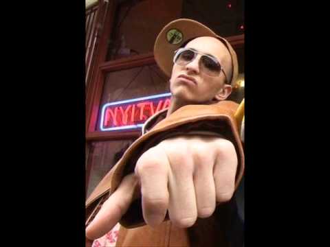 ILLEGALVOICE-AMIKOR REMIX.wmv