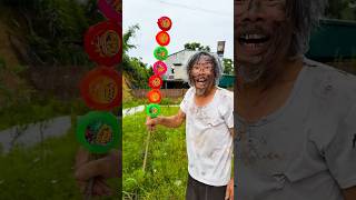 Download lagu Adik Kecil Memamerkan Trik Lucunya! 😱😂 mp3