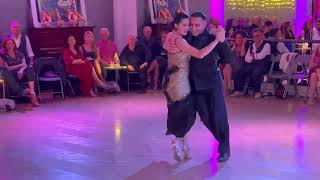 Video thumbnail for Yesica Esquivel & Ariel Leguizamon 1/4 - 2 Corazones Tango Accademia Rimini - 24/11/23