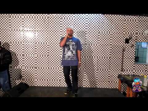 Mc Nathan - Quintal do Funk (Todas as Quartas - Estação de Madureira)