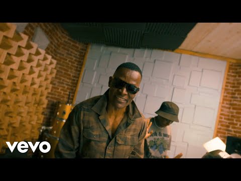 Viboyo Oweyo, Azawi - Tugende Yo (Studio Performance)