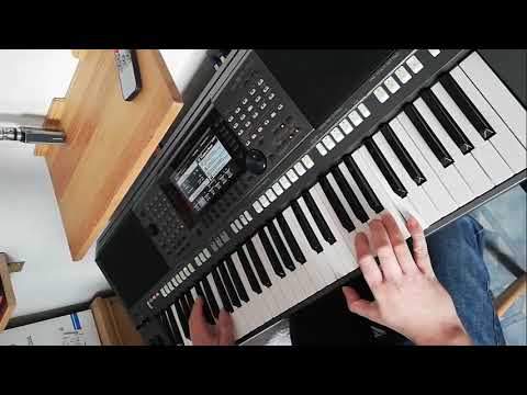 Josh Groban - You Raise Me Up on Yamaha PSR S770