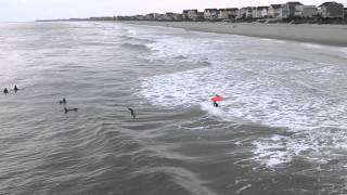 preview picture of video 'Surfers just off of the Garden city Pier'