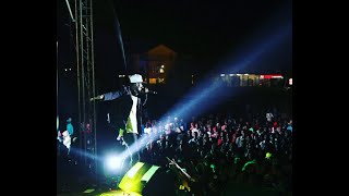 Download lagu Van Data - Made in China live performance mp3