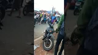 Download lagu tanjungsari menangis akibat kecelakaan beruntun mp3