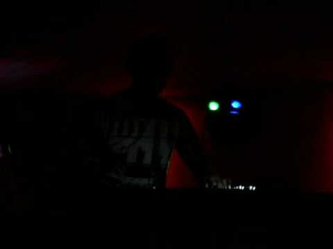 DJ Sub 7 @ Devast8 14/02/09 (Part 1)
