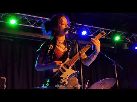 Erin Coburn - Snap In Half - 10/8/23 118 North - Wayne, PA