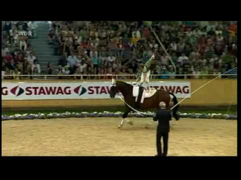 Voltigieren - Kür Daniel Kaiser - CHIO Aachen 2009 - Nationenpreis - Germany 1 - Rang 2