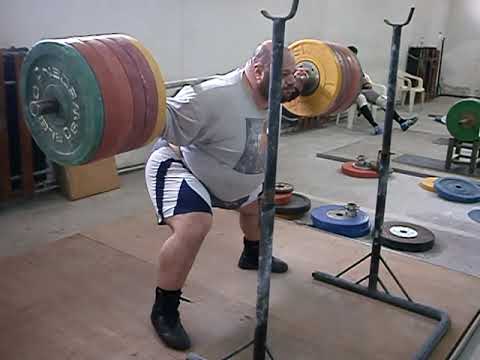 squat 10x270kg