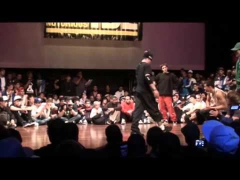 THE NOTORIOUS IBE 2010 POWERMOVE BATTLE 4th round