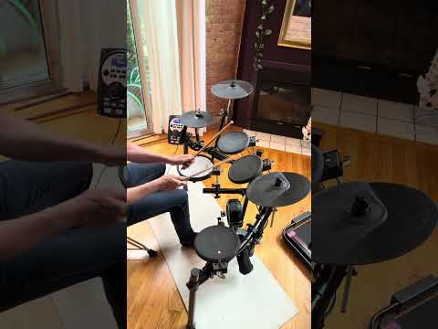 Roland TD-11K Electronic Drum Kit with DW 5000 Double Chain Pedal and Roc n Soc Throne image 12