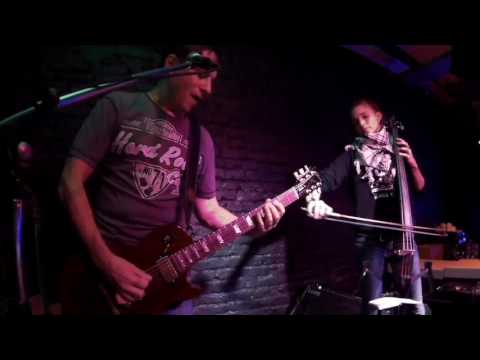 Default City - Gone Astray﻿