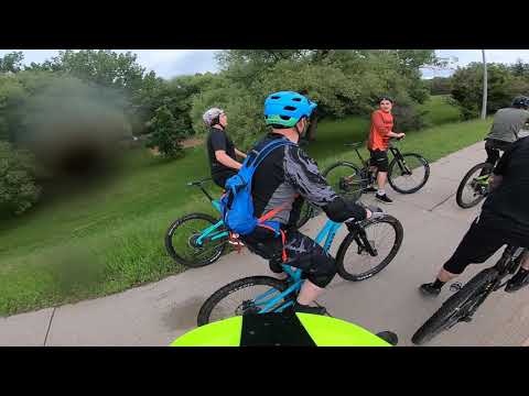 Evil Bikes: Evil Wreckoning 2019 Demo ride with Timothy and EMB