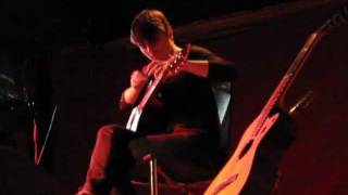 1/13 Kaki King - Bone Chaos In The Castle @ Chinaski, Sermide, Italy (07/12/2011)