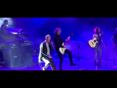 Parni Valjak i Massimo Savić - Arena Zagreb - 26.03.2022. " Pusti nek traje "