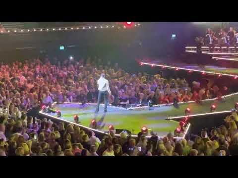 Rolf Sanchez - Mas mas mas - muziekfeest van het jaar 10/12/2022