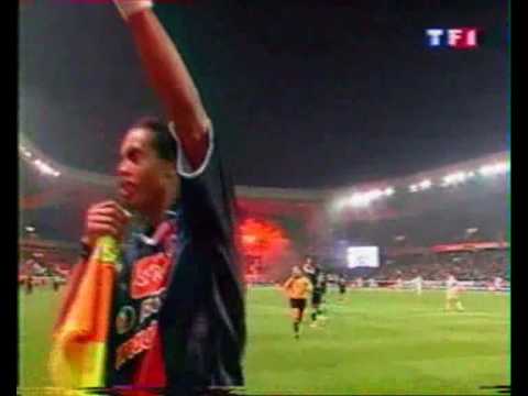 Ronaldinho samba dance