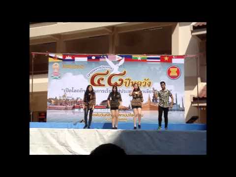 Girls Day - Expectation + Female President Dance Cover 140109 Horwang School