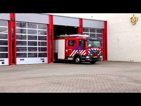 TS1 Joure rukt uit naar schoorsteenbrand op de Scheen. 10-03-2013