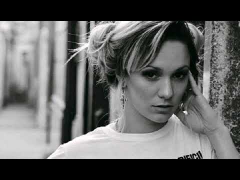 La joaqui x Rouse - ¿Es o se hace?