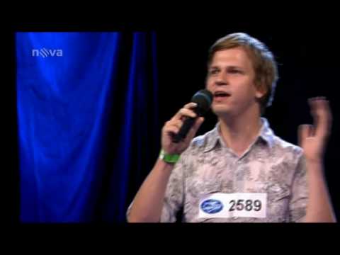 Martin Chodúr Divadlo Robbie Williams - Supreme best qualiy