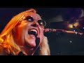 Melissa Etheridge @ Love Rocks NYC benefit concert singing I’m the Only One