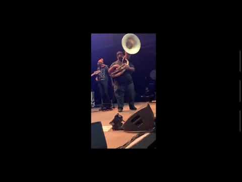 Raphael Saadiq along with Weensey & Big G of Backyard Band "Still Ray"