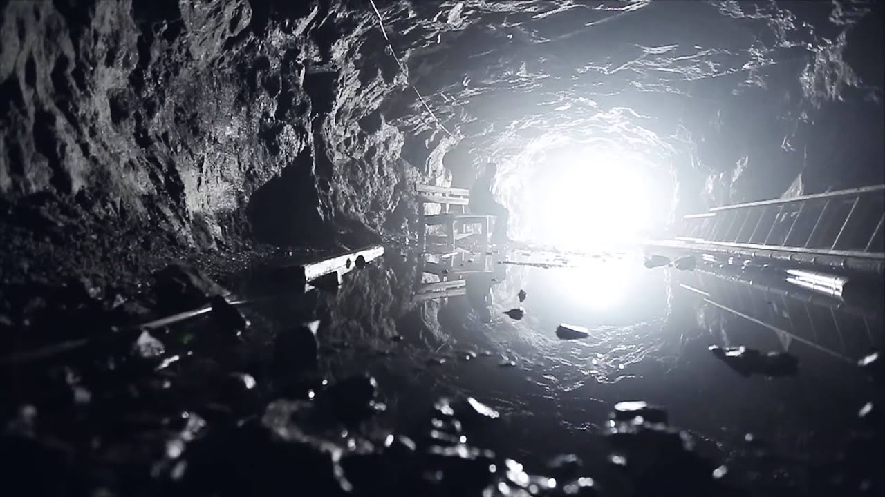LEPROUS - The Cloak (OFFICIAL VIDEO) - YouTube