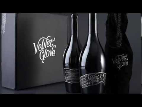 Best Wine-Mollydooker Velvet Glove Shiraz 2011 Review