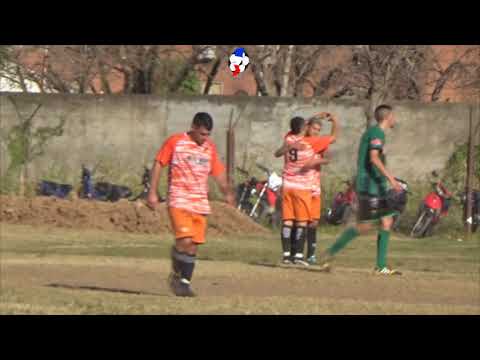 Gol de Maximiliano Araya (parcial Las Flores II 4 -  Loyola 0).   Apertura Gladys Micucci