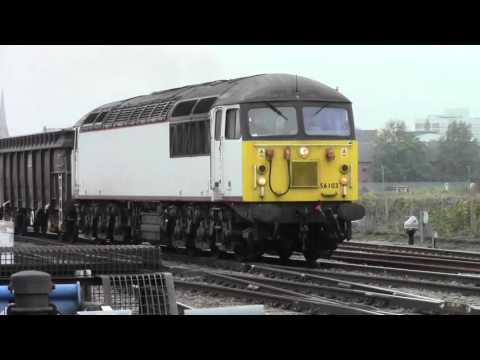 56103 passes Horton Rd Jn with 6z34 Cardiff Tidal to Tyne Dock. 02/11/2015