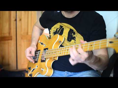 Fender Starcaster® Bass, Maple Fingerboard, Natural 2013 - Gloss Polyester image 15