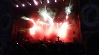 Los Planetas - Hierro y níquel (en Interestelar 2017 Sevilla)