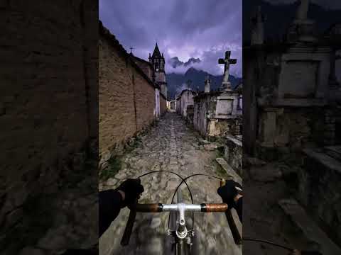 ⛪ SUSURROS DEL PASADO | Ciclismo en Santa Fe de Antioquia con Maia IA