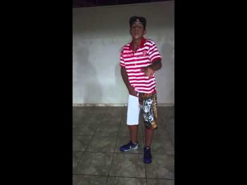 Mc Nikito-Nois ostenta mesmo