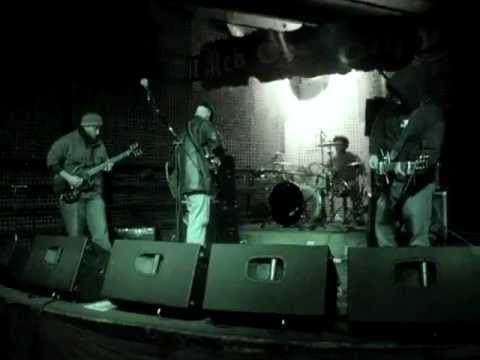 They Look Like Good Strong Hands- Magnolia's Harsh Words (Live)