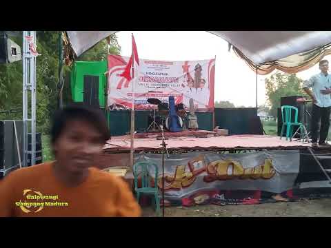 Acara Persiapan HUT KEMERDEKAAN RI KE 77 di Jln Delima RT 05 Sampang Madura