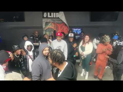 Ace The Writer vs Barzz McVay