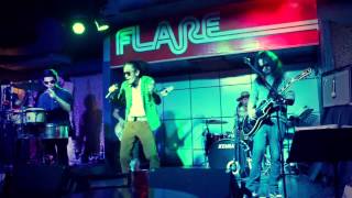 The Moonflowers - Weakness Live @ Flare Bar) HD