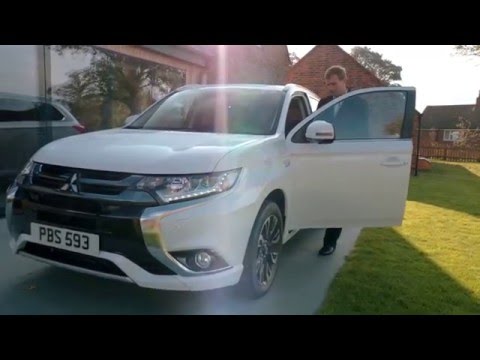 Mitsubishi Outlander PHEV 2016. Cómo utilizar la app del smartphone