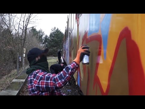 Second POV - Chapter 3/12 (Berlin Metros #2)