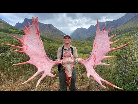 THE ALASKAN DREAM | MOOSE HUNT S8E6 | Limitless Outdoors | Presented By Eberlestock