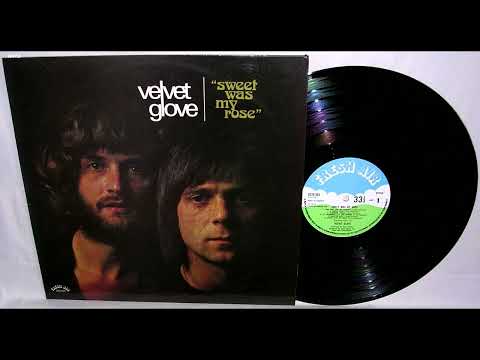 Velvet Glove - Sweet Was My Rose.HD.Foto Video.(Portugues-English Sub)