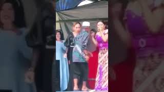 Download lagu LUCU || ASIK JOGET KETAHUAN ISTRI #SHORTS mp3 Download lagu LUCU || ASIK JOGET KETAHUAN ISTRI #SHORTS mp3