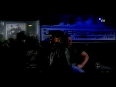 Holle als Komparse im Tatort 350 "Der Tod aus dem All"