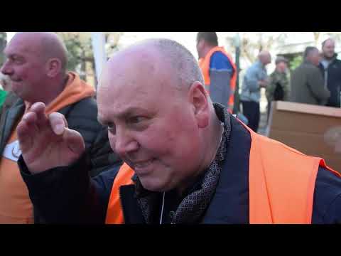 Shod delavcev Salonita Anhovo proti zakonu, s katerim poskušajo zapreti cementarno